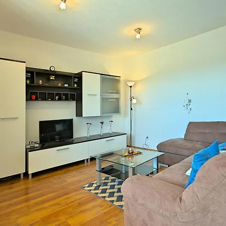 App Lukas * Пореч