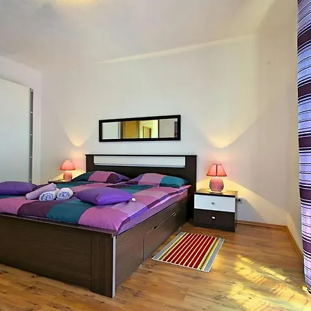 App Lukas Апартаменты *