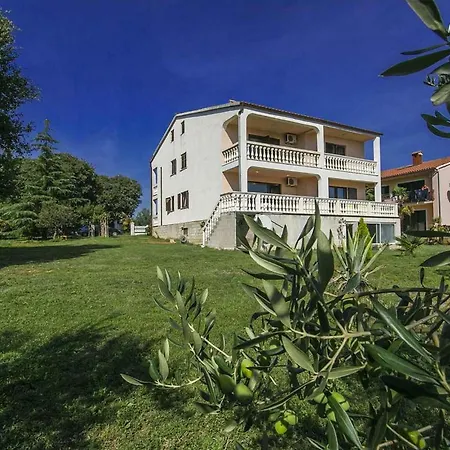 App Lukas Apartman Poreč