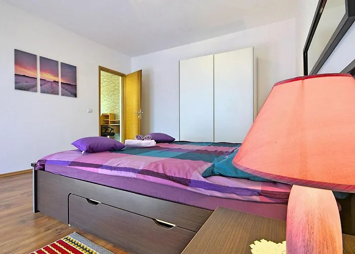 App Lukas * 포레치